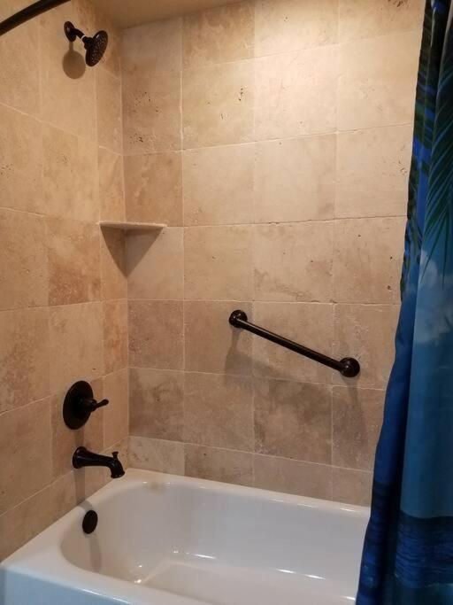 Bahamian Cottage - Heated Pool Walk To The Beach Cocoa Beach Exterior foto